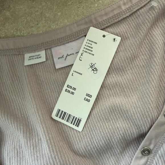 Out From Under Womens Large Henley Top Vneck Short Sleeve Lavender NWT UO Tee - Picture 3 of 7